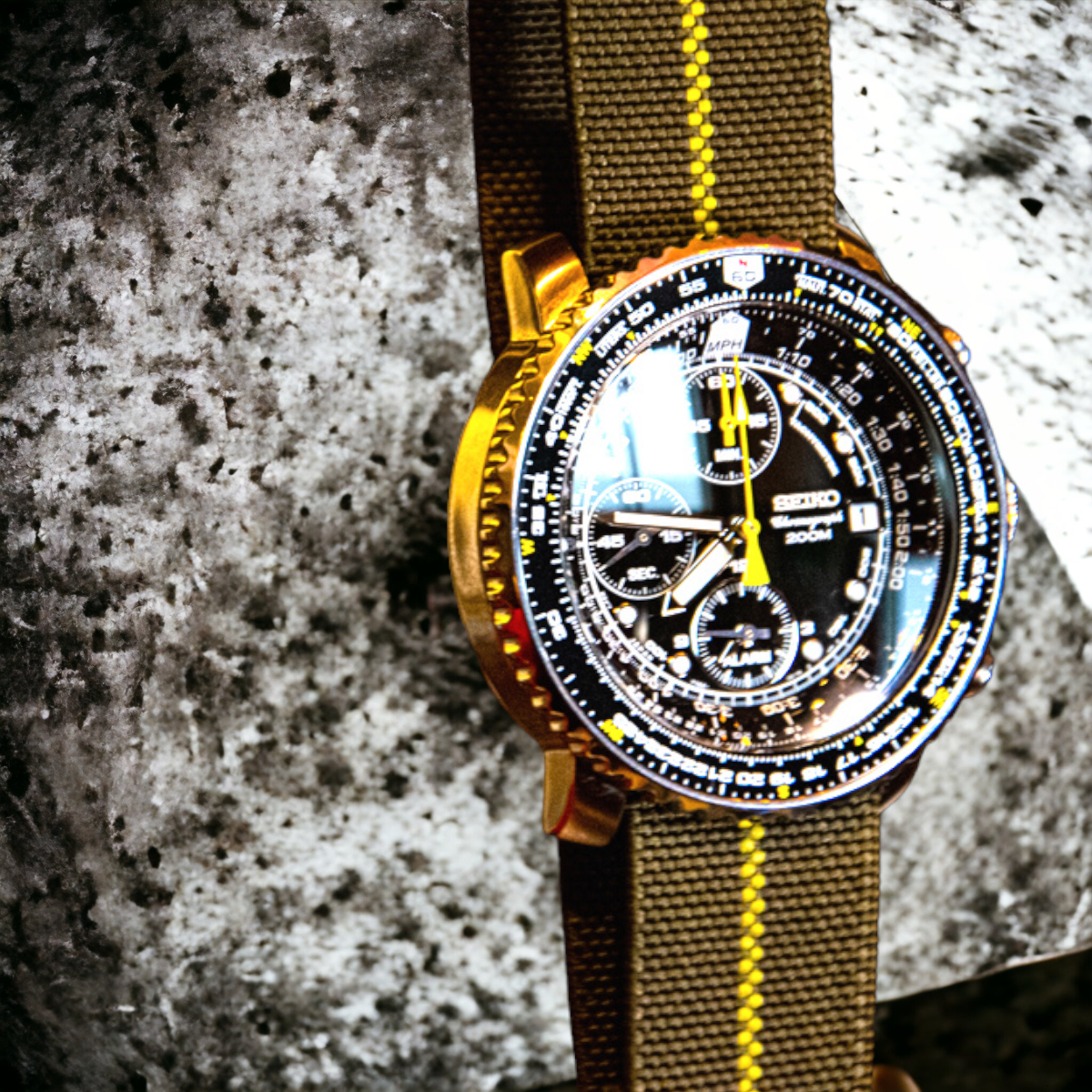 kellonranneke Marine Nationale | joustava vihreä+keltainen