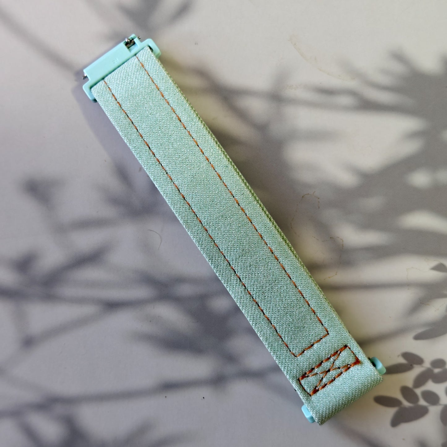 Kellonranneke Loopsteri Canvas Nylon - tarrasäätö vaaleanvihreä