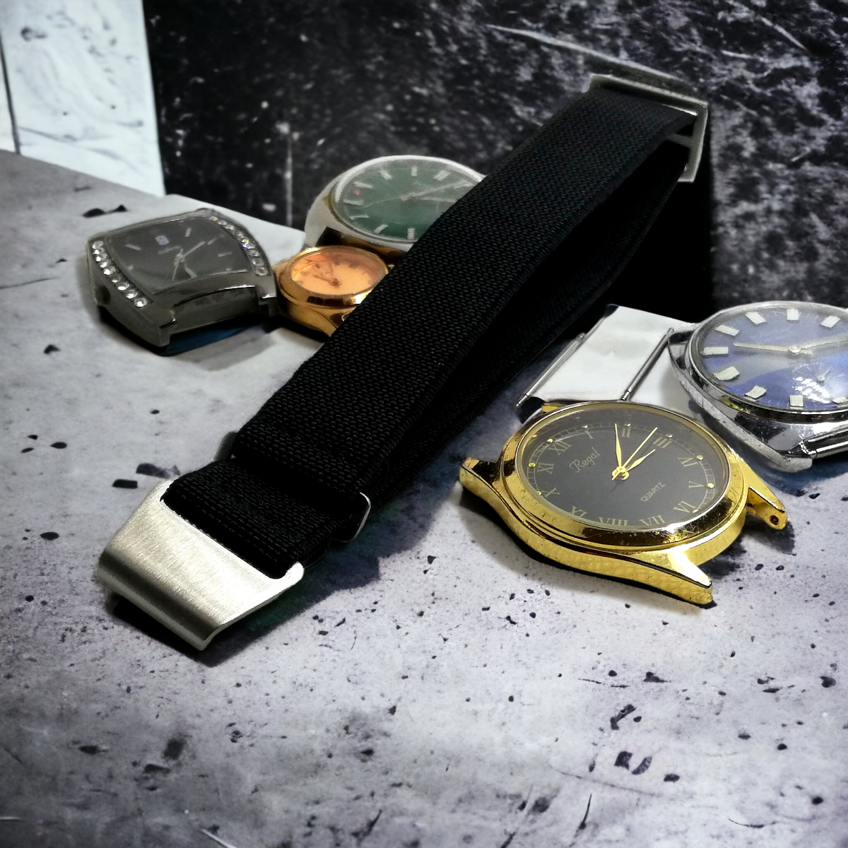 Kellonranneke Marine Nationale | joustava musta