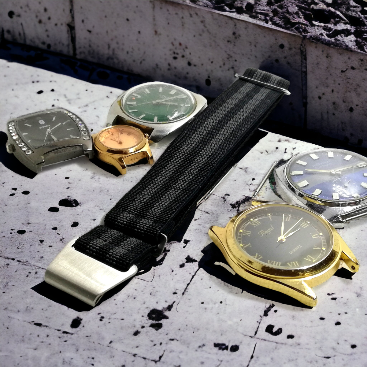 kellonranneke Marine Nationale | joustava musta harmailla Bond raidoilla