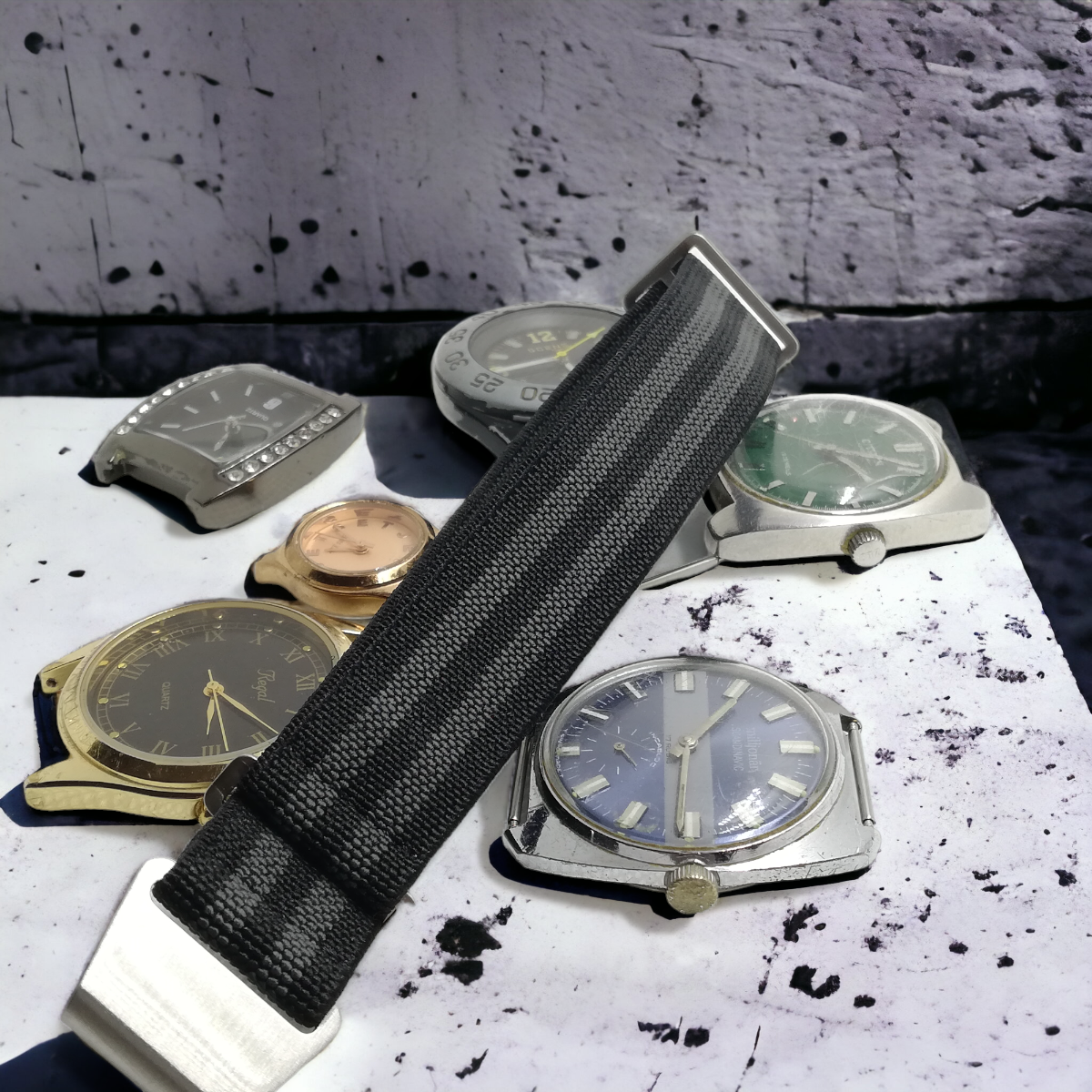 kellonranneke Marine Nationale | joustava musta harmailla Bond raidoilla