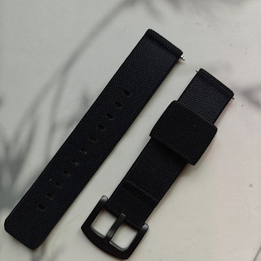 Kellonranneke Noheva-F Rämäpää | joustava solkisäätö musta