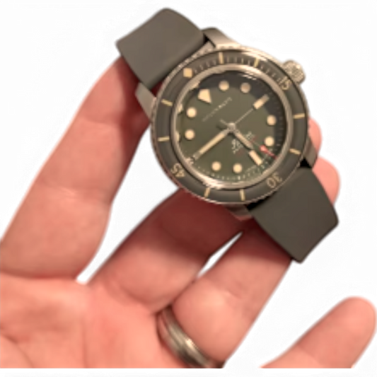 RogueOps Fluro Rubber |  harmaa kellonranneke