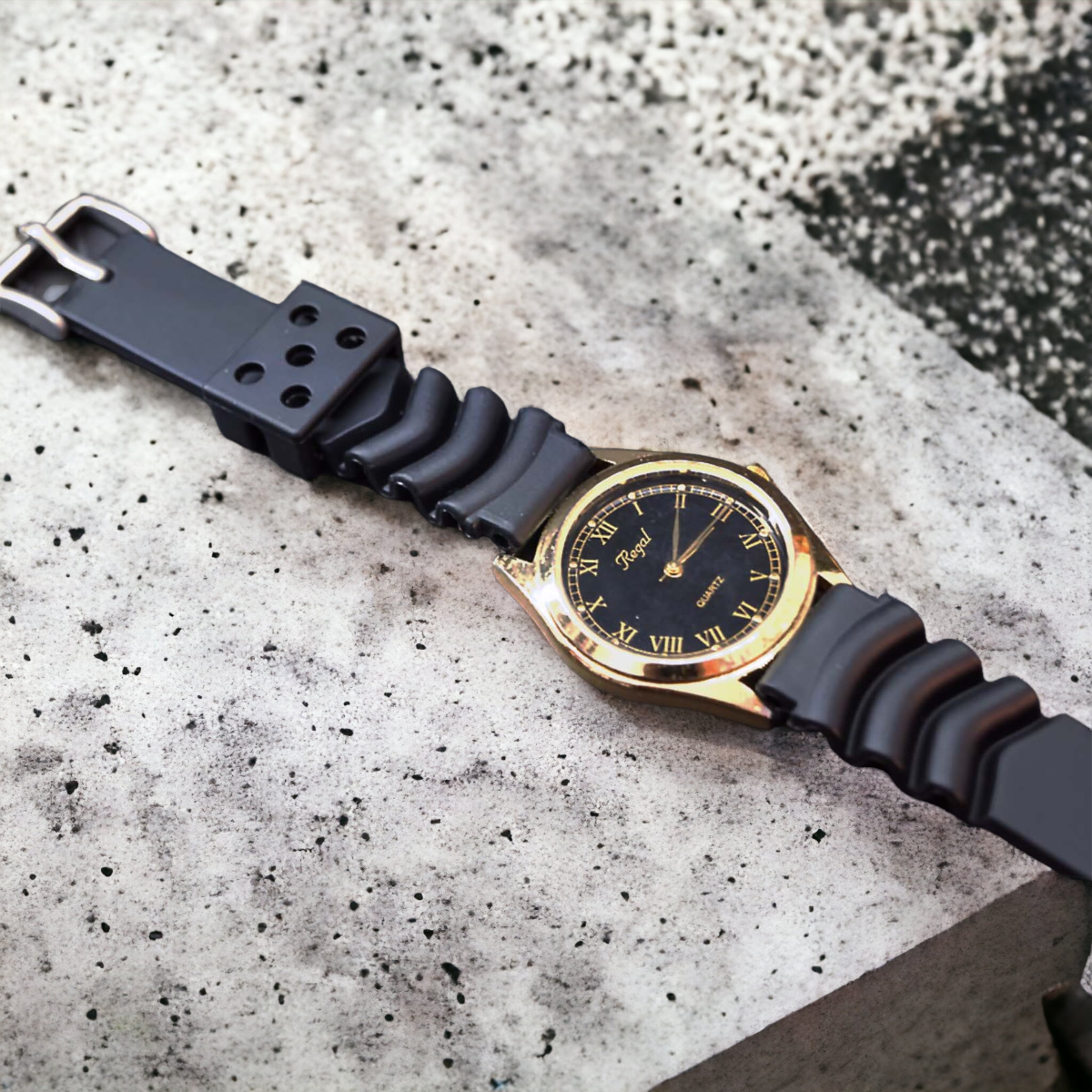 Kellonranneke Kumiranneke | sikeion sileif kaksiosainen musta