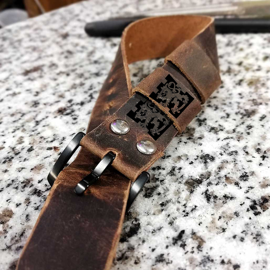 Laserkuviointi nimikointi | nahkarannekeeseen tai vanerituotteeseen lahjaksi