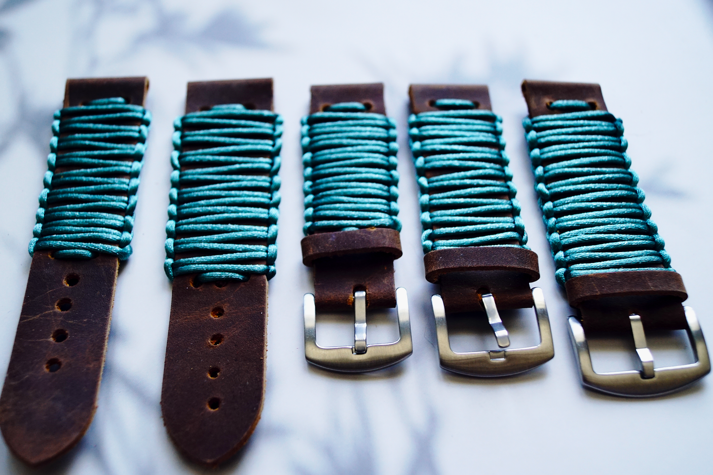 Kellonranneke käsityö | kaksiosainen Ragnard Crazy Paracord