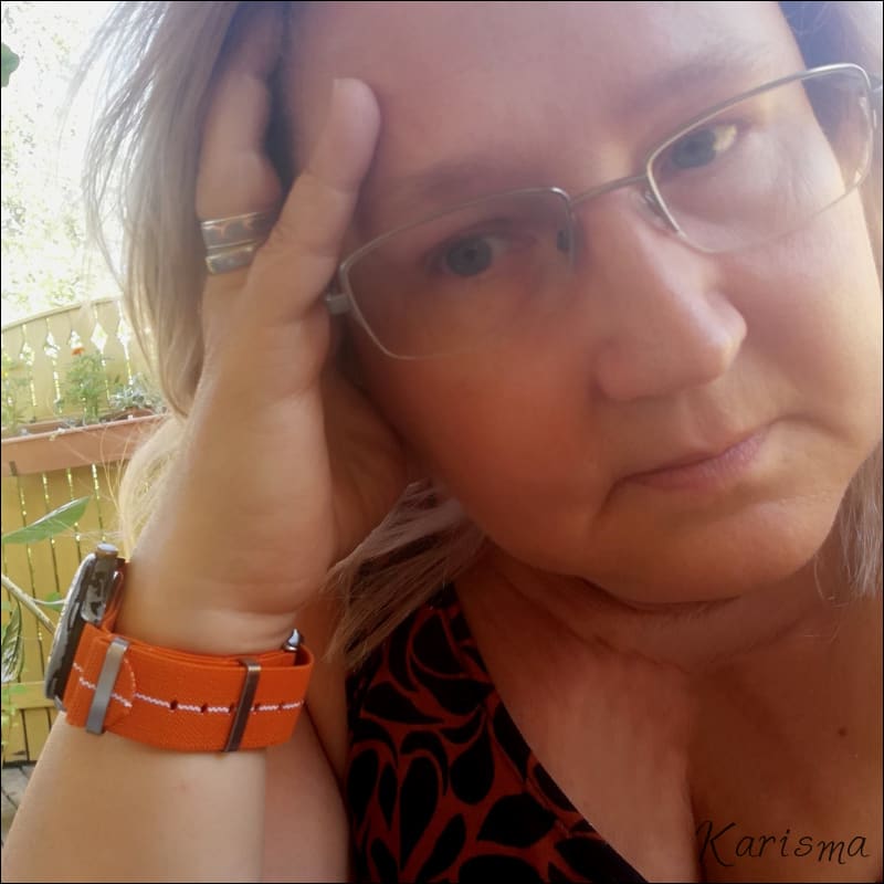 Kellonranneke Natoranneke | joustava oranssi valkoisella raidalla