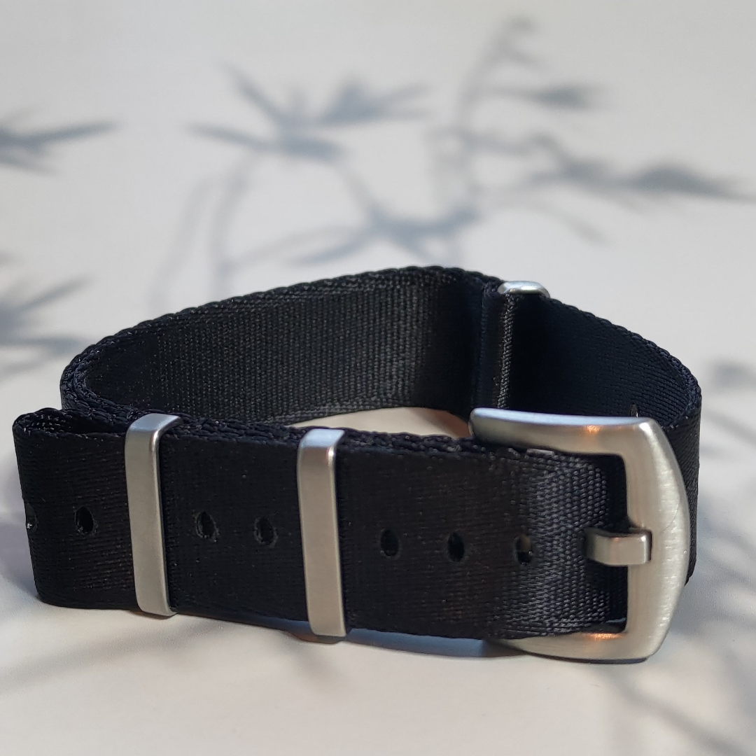 XL yli 21cm ranteelle