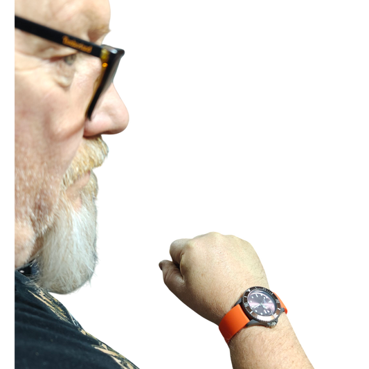 Skaldin Saviranta Kellonranneke silikooni | linkki-perhoslukko