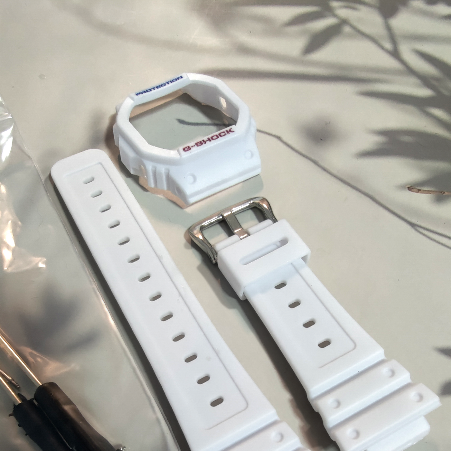 Kellonranneke resiini-silikooni  | casio g-shock modaussetti valkoinen