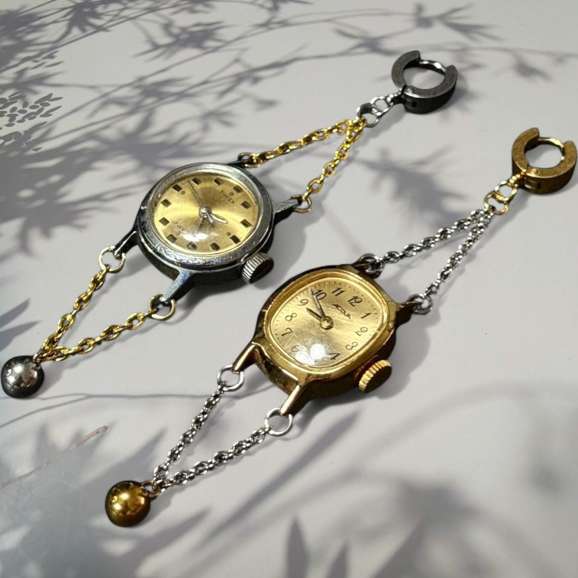 Rannekello korvakorut vintage steampunk koristeet